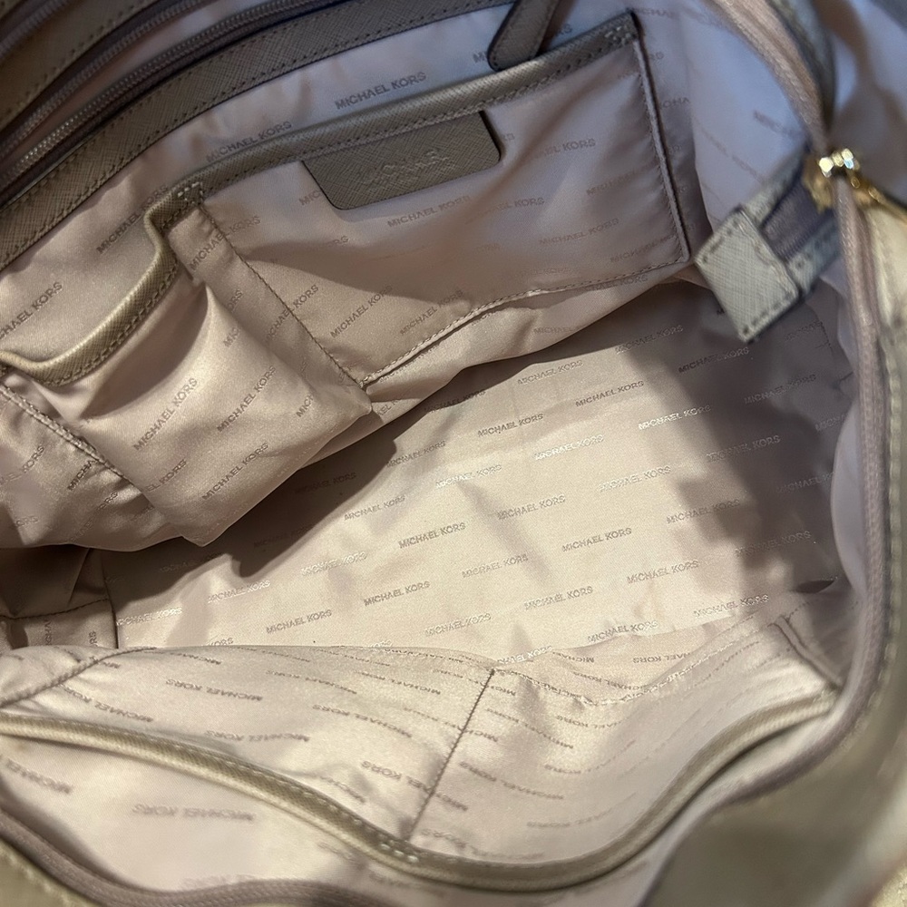 Michael Kors Tan Tote Bag - Picture 10 of 12